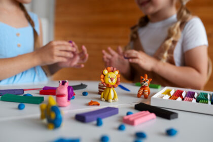 Zabawki edukacyjne dla małych dzieci